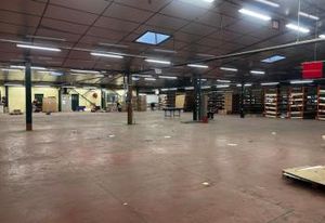 Locaux d'activité à vendre Saint-Galmier - Divisible dès 262 m²