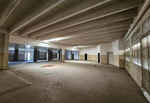 Vente bureau Le Coteau centre-ville - Proche gare et bus