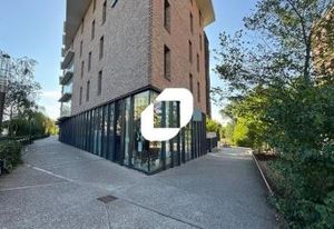Location local commercial Strasbourg - Au pied du tram