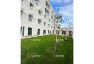 Location bureaux Cachan - Pied RER B et métro ligne 15