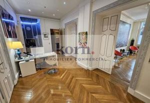 Vente murs bureaux Paris 16 - Place Victor Hugo et Porte Dauphine