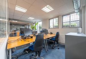 Location bureaux Paris 13 - Proche transports en commun