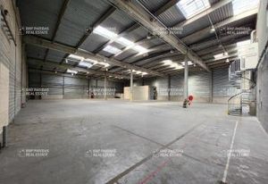 Entrepôt logistique à louer Sucy-en-Brie - Proximité N19, D60, A86