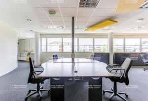 Location bureaux Bordeaux Ravezies - Pied tramway
