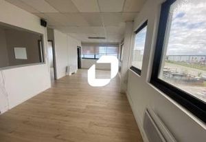Location bureaux Blanquefort - Proche Tram C et Rocade