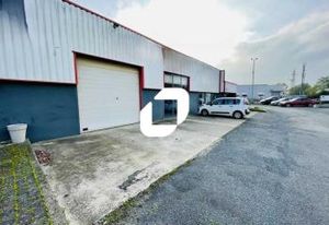 Local d'activité à louer Civrieux-d'Azergues - Proximité A6 et gare
