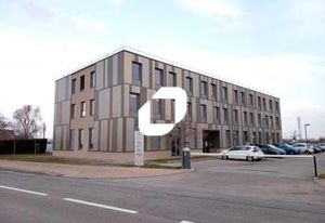 Location bureaux Colombier-Saugnieu - Proche aéroport Saint-Exupéry et autoroutes
