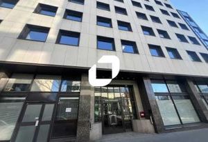 Location bureaux Lyon 6 - Proche métro, bus, tram et gare Part-Dieu