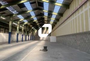 Location bâtiment industriel Villeurbanne - Proche transports en commun