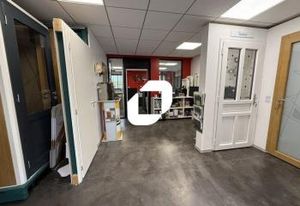 Location bureaux Saint-Laurent-de-Mure - Proche aéroport et gare TGV