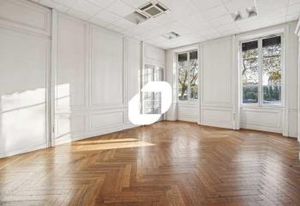Location bureaux Lyon 1 - Vue sur Rhône, proche métro et gare