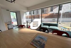 Location bureaux Lyon 2 - Confluence - Proche tram et gare Perrache