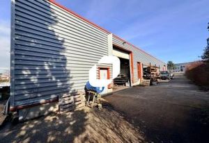Location entrepôt Décines-Charpieu - Proche rocade Est