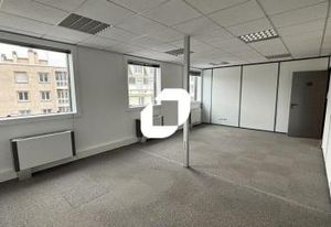 Location bureaux Villeurbanne Charpennes - Métro A/B & Tram T1/T4