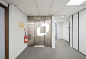 Location bureaux Lyon 7 - Proche A6, tramway et métro Jean Macé