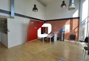 Bureaux à vendre Lille, au pied du tramway Buisson, proche Gares de Lille