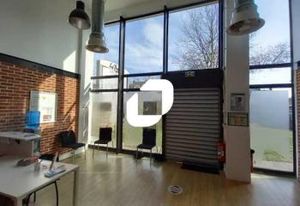 Bureaux à vendre Lille, au pied du tramway Buisson, proche Gares de Lille