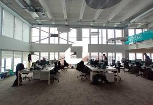 Location bureaux Villeneuve-d'Ascq - Proche métro, tramway et pistes cyclables