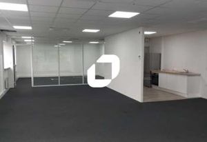 Location bureaux Villeneuve-d'Ascq - Proche autoroute et commerces