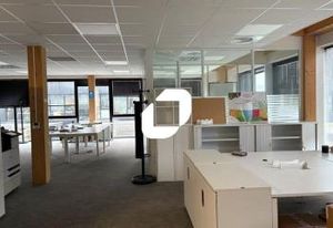 Vente bureaux Villeneuve-d'Ascq - Proche Métro 4 Cantons et autoroutes