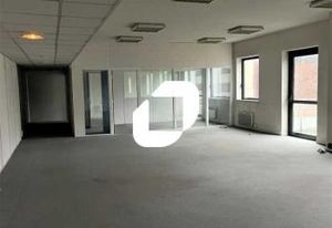Location bureaux Roubaix - Proche métro, tramway et bus