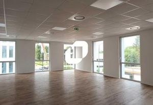 Location bureaux Villeneuve-d'Ascq - Proche métro, bus, tram et autoroute