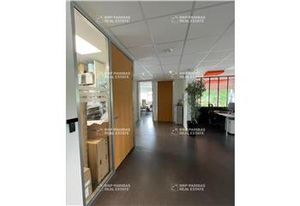 Vente bureaux Saint-Grégoire - Proche Rennes, bus et restaurants
