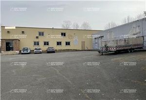 Bâtiment d'activité à vendre Les Mureaux - Foncier 7 693 m²