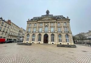 Location bureaux Bordeaux - Quais de Bordeaux - Vue sur Garonne