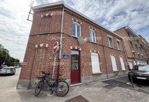 Bureau à vendre - 135 m²
