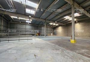 Entrepôt logistique à louer Sucy-en-Brie - Proximité N19, D60, A86