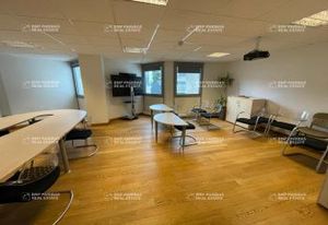Vente bureaux Nantes centre-ville - Proche transports en commun