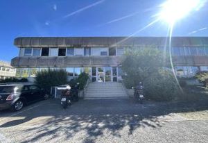 Vente bureau Bruges - Proche transports
