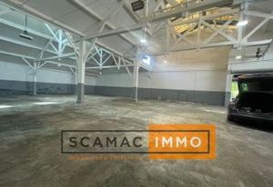 Location locaux mixtes Corbeil-Essonnes - Proximité A6, N7, N104, RER D