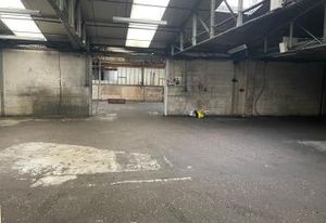 Vente entrepôt Presles - Proximité A16 et L'Isle-Adam