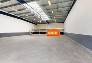Location local d'activité Bezons - 777 m²