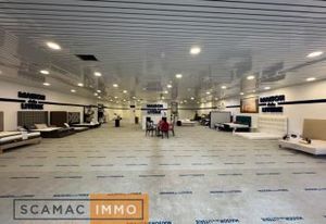 Local commercial à louer Pringy - Proche A6 et RER D