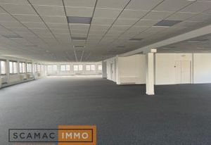 Location bureaux Ris-Orangis - Proche A6, N104 et RER D