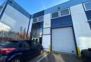 Location local d'activité Vitry-sur-Seine - Proche A86 et RER C