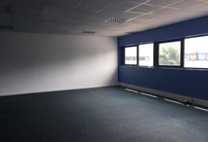 Location bureaux Ivry-sur-Seine - Proximité Autoroute A4, A86 et RER C