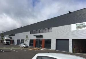 Location local d'activité neuf Elancourt - Proche RN12
