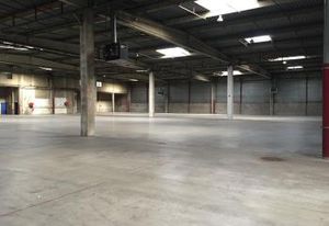 Location local d'activité Saint-Denis - Proche A86 et métro ligne 13