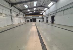 Location local d'activité Sarcelles - Proche A16/A1/A104