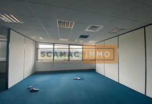 Location bureaux Serris - Proche A4, A104 et RER A Val d'Europe