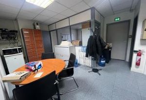 Location bureaux Paris 18 - Avec terrasse de 60 m²