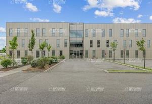 Location bureaux Toulouse - Proche rocade Arc-en-ciel et TER