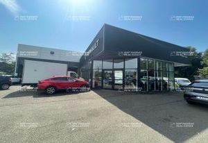 Bâtiment indépendant à vendre Guyancourt - Accès RN12/A12