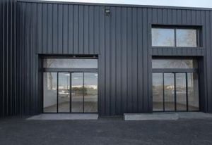 Location local d'activité Saint-Jory - En façade RN20