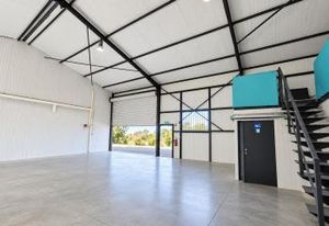Location local d'activité Drémil-Lafage - 3 accès livraison