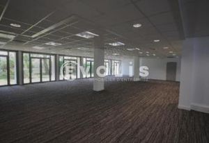 Location bureaux Vélizy-Villacoublay - Proche bus, tram, aéroport Orly et autoroute